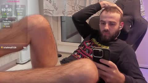 Otis online show from March 27, 2:49 am