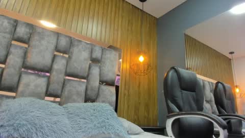 Owen Johnson online show from March 28, 11:10 am