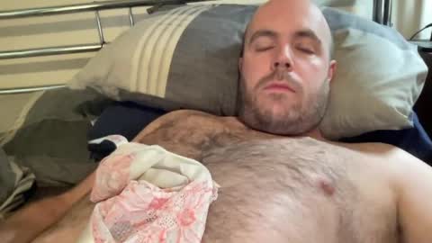 Owen2022 online show from March 26, 7:34 am