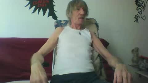 p83291869 online show from March 1, 12:27 pm