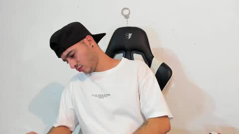 P online show from February 14, 3:05 pm