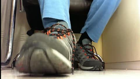 Snapshot of pablomenesssl chatting on March 9, 9:46 pm Pablo Meness online show from March 9, 9:46 pm