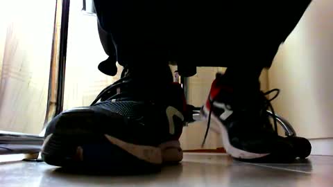 Snapshot of pablomenesssl chatting on December 31, 1:19 pm Pablo Meness online show from December 31, 1:19 pm