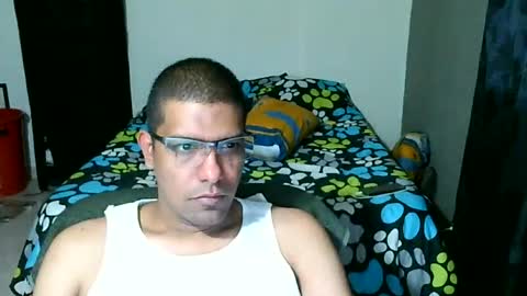 paisita89100 online show from August 3, 1:26 am