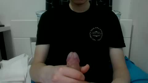 pere online show from June 12, 3:43 pm