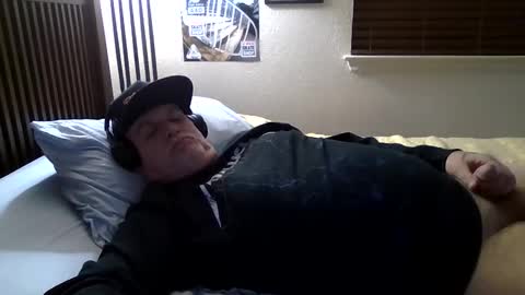 panos online show from February 1, 2:43 am