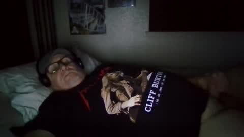 panos online show from April 12, 7:54 am