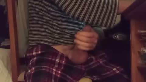 Snapshot of papa848411_84 chatting on September 9, 12:43 am papa848411_84 online show from September 9, 12:43 am