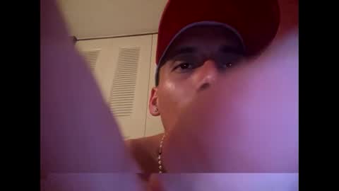 papasitoric0 online show from March 3, 7:38 am