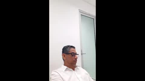 papi2525 online show from March 25, 10:36 pm