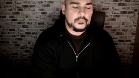 papicho2014 online show from April 6, 2:30 am