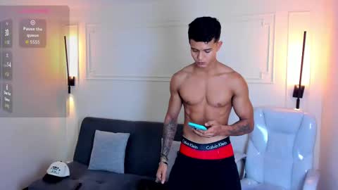 Ryan And Casper online show from October 6, 9:52 pm