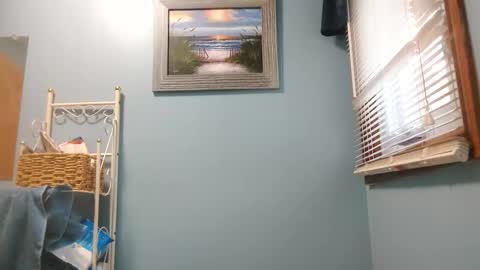 part86 online show from October 19, 7:06 pm