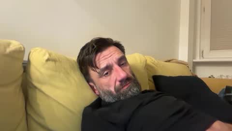 pas43 online show from November 27, 4:49 am