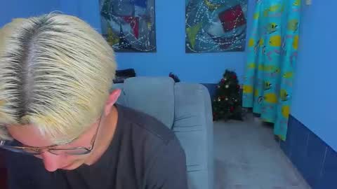 .... online show from January 10, 1:33 am