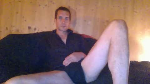 paueriwan online show from October 14, 7:43 pm