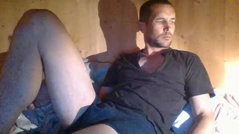 paueriwan online show from September 13, 7:48 pm