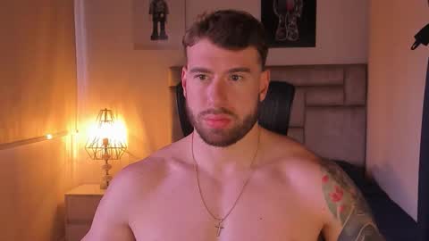 PAUL ROGER online show from April 14, 12:27 pm