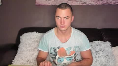 paulblack021 online show from November 2, 9:08 pm