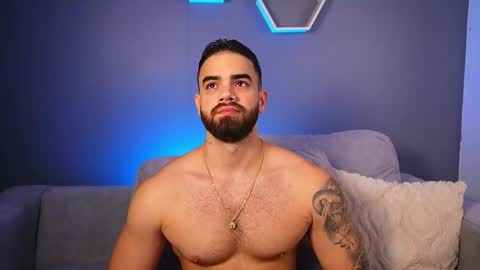 Paul Phoenix online show from February 12, 10:27 pm