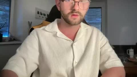 love bush online show from May 3, 5:37 pm