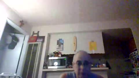 pawgkiller online show from October 18, 4:28 am