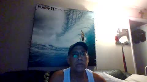 pawgkiller online show from September 18, 2:46 am