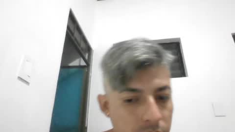 perrosumiso890007 online show from July 4, 1:30 am