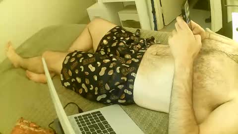perthguytop online show from April 18, 6:26 am