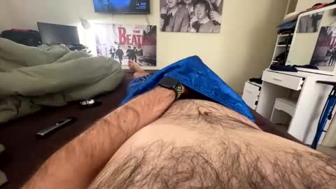 perthguytop online show from April 14, 12:05 pm