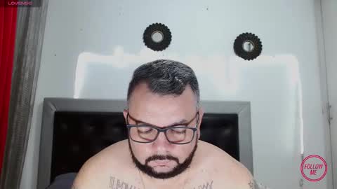 Carlos online show from November 6, 3:42 am