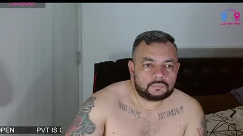 Carlos online show from April 15, 2:33 am