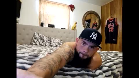 AKA perverted Step Daddy online show from December 5, 3:39 pm