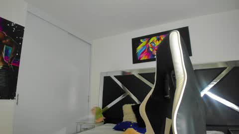 PeterColeman online show from December 21, 2:41 am