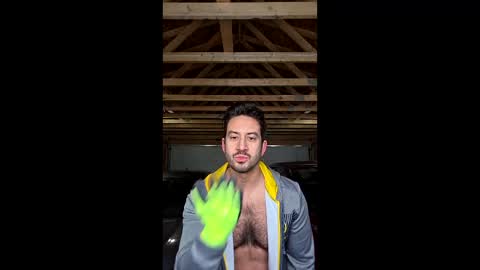 peteypete204 online show from February 21, 3:13 pm