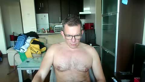 Alex  online show from January 8, 3:06 pm