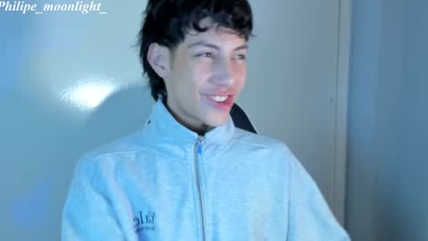 Snapshot of philipe_moonlight_ chatting on February 28, 8:20 am Phil.   INDEPENDENT MODEL online show from February 28, 8:20 am