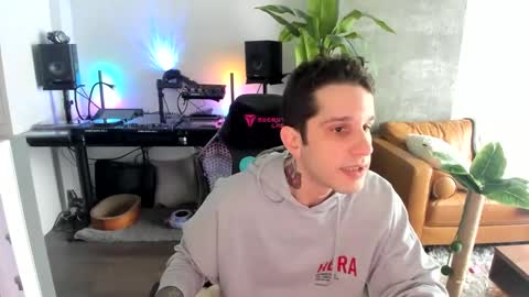 Pierre Fitch online show from February 27, 8:09 pm