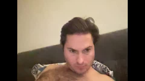 Snapshot of pierrot462900 chatting on January 18, 10:06 pm pierrot462900 online show from January 18, 10:06 pm