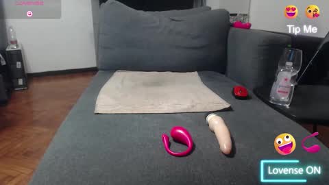 pingones 79 online show from April 6, 3:14 am