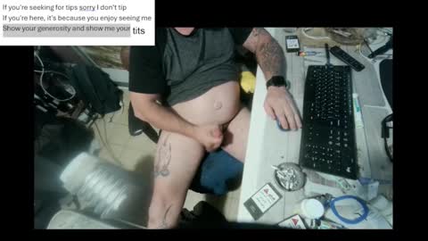 pini_z online show from January 12, 1:00 am