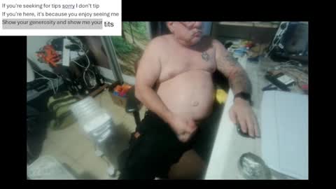 pini_z online show from February 2, 4:11 pm