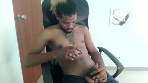 pinocho__ online show from February 10, 6:23 pm