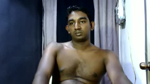 rayvienn online show from April 28, 9:36 am