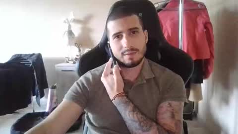 Gifted One online show from April 21, 9:26 am