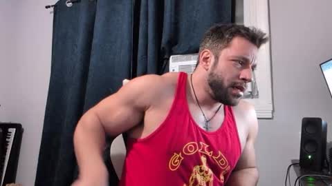 pizza_biceps online show from January 6, 5:22 am