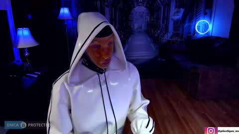 plasticme online show from March 21, 5:28 pm