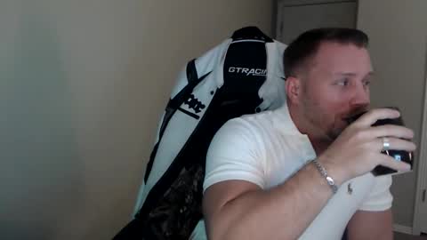 Player online show from February 12, 1:55 am