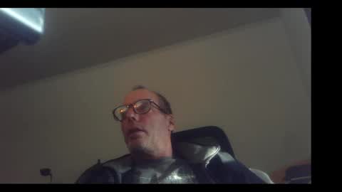 StudMan online show from April 1, 11:45 am