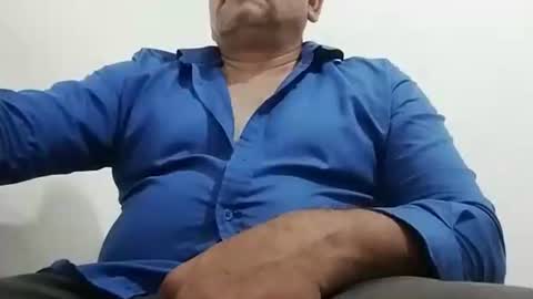 poli online show from January 3, 4:06 pm